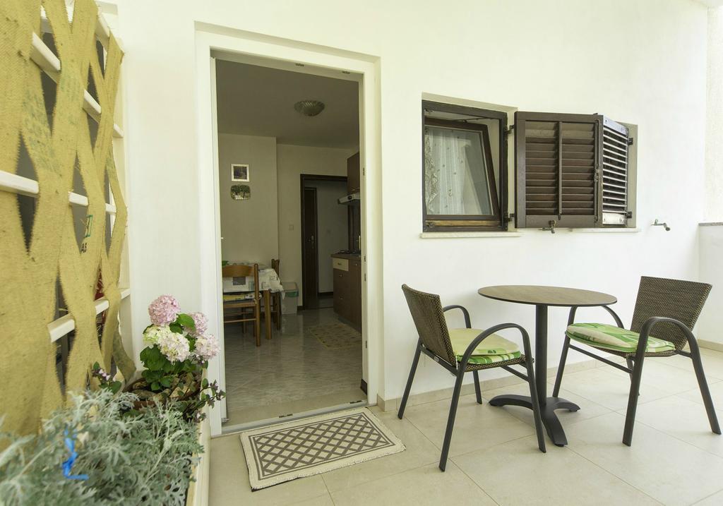 Apartments Jurisevic أوماغ المظهر الخارجي الصورة