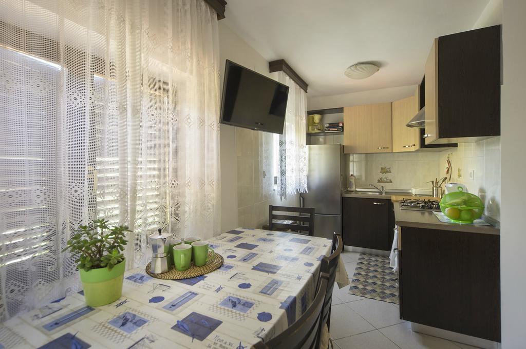Apartments Jurisevic أوماغ المظهر الخارجي الصورة